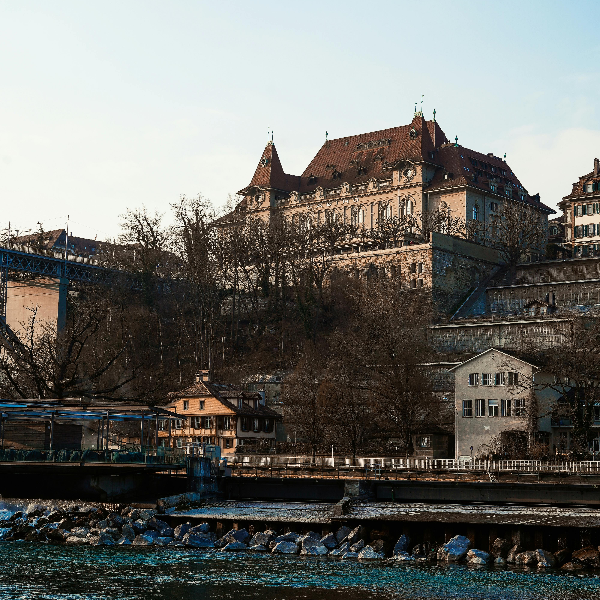 Zweisprachigkeit im Steuerwesen des Kantons Bern